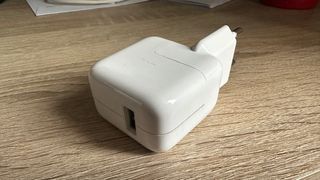 Cargador Apple 10W USB Original
