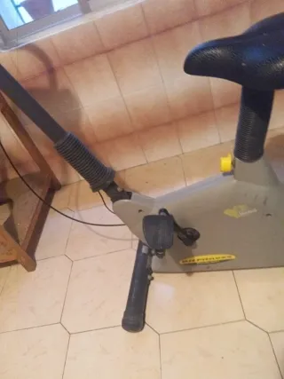 Bicicleta Estática BH Fitness Elíptica