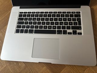 Ordenador Portátil MacBook Pro (15", Mid 2014)