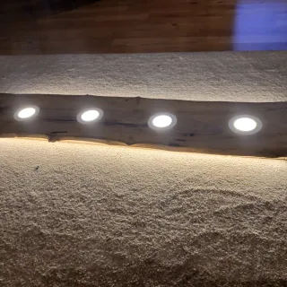Lámpara madera rústica con luces LED