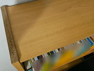 Estantería de madera