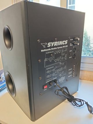 Syrincs M3-220 DT Monitor 2.1 Activo
