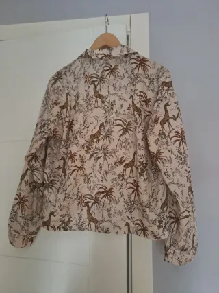 Camisa Zara Estampada Animal Print Talla M