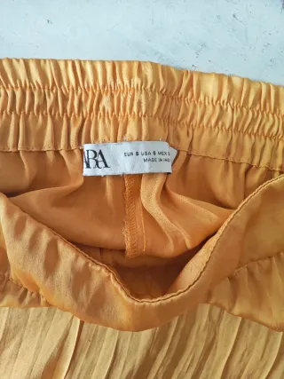 Pantalón Zara satén amarillo ancho XS