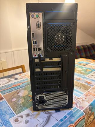 Ordenador Gaming RGB Negro