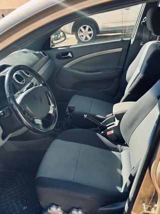 Chevrolet Lacetti 2006