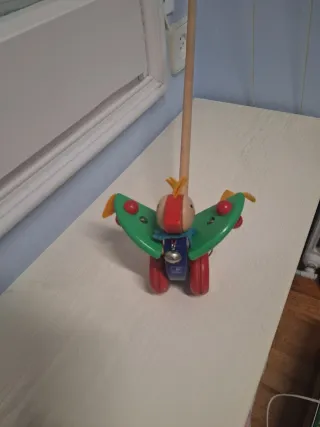 Juguete de madera para arrastrar