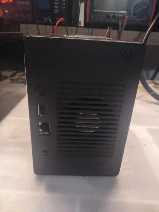 Iomega StorCenter v2-cl NAS