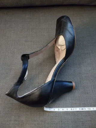 Zapatos piel BIVIEL Tira en T color negro talla 37