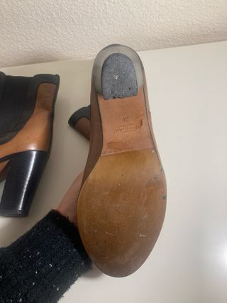 Botines Uterqüe piel tacón marrones talla 38