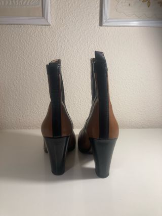 Botines Uterqüe piel tacón marrones talla 38
