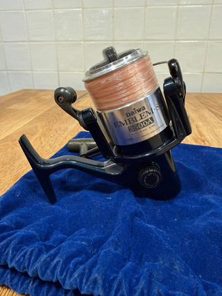 Carrete Daiwa Emblem-S 3500A