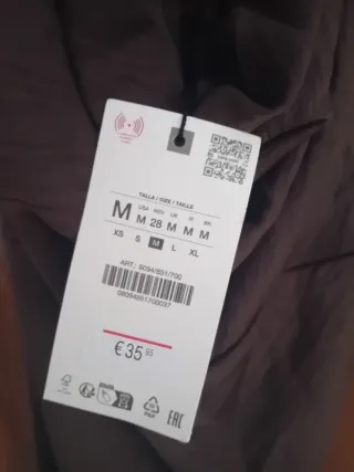 Vestido midi satinado asimétrico Zara