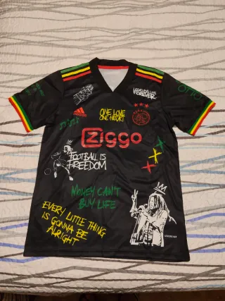 Camiseta Ajax Bob Marley