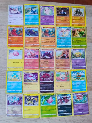 100 Cartas Pokémon Variadas + lata naranja