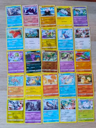 100 Cartas Pokémon Variadas + lata naranja