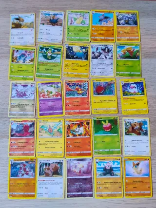 100 Cartas Pokémon Variadas + lata naranja
