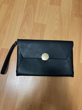 Bolso de mano Mango negro con detalle dorado