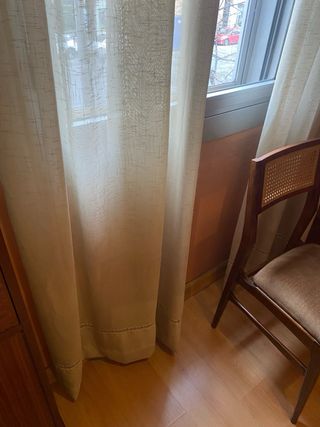 Confezione di tende beige e marrone