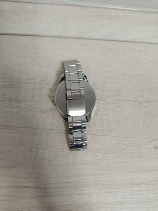 Reloj Plata y Negro