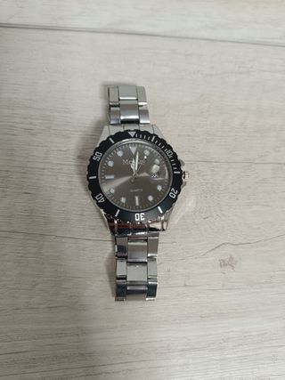 Reloj Plata y Negro