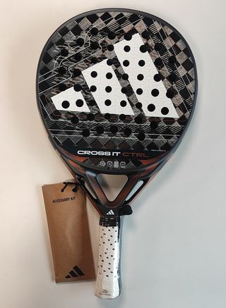 pala de padel Adidas Arrow Hit Ctrl 2026 nueva