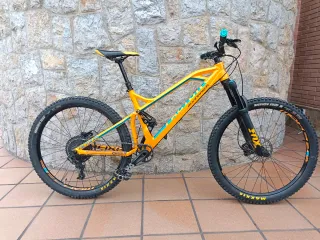 Bicicleta Enduro Mondraker Factor RR talla M
