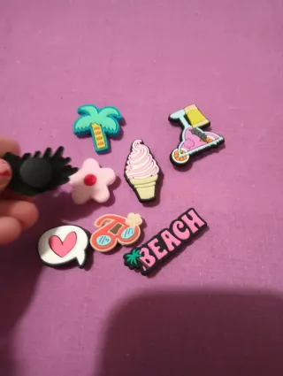 Pines para Crocs: Verano