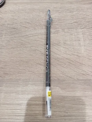 Lápiz de ojos negro Technic