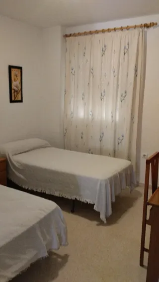 Alquiler piso temporada escolar y verano.