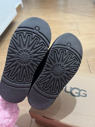 Pantuflas UGG Marrones