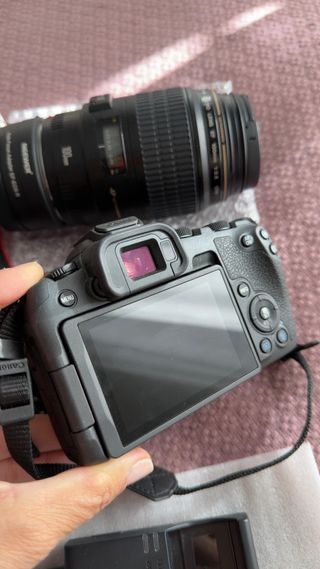 Canon EOS R8 Cámara Mirrorless Full Frame