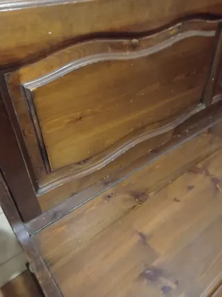 Banco de esquina de madera