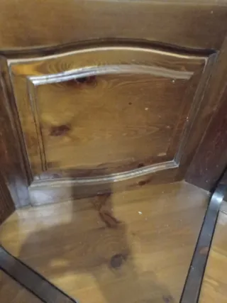 Banco de esquina de madera