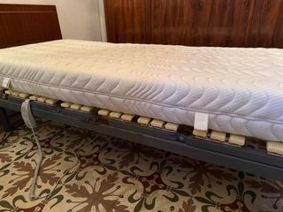 Cama articulada madera y metal