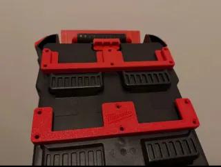 Soporte Pared Milwaukee Packout Rojo