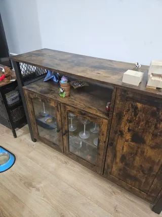 Mueble aparador Vasagle 3 puertas como nuevo