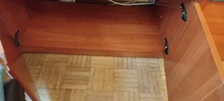 Mueble de salón madera y cristal