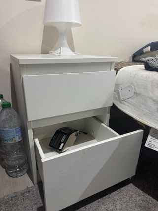 2 Mesita de noche blanca