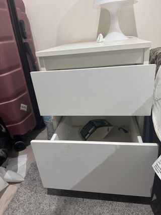 2 Mesita de noche blanca