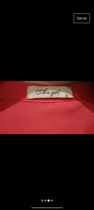 Blusa coral con encaje