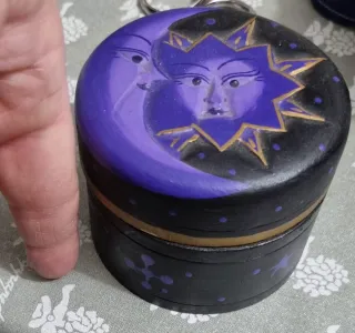 Scatola in legno decorata Sole e Luna