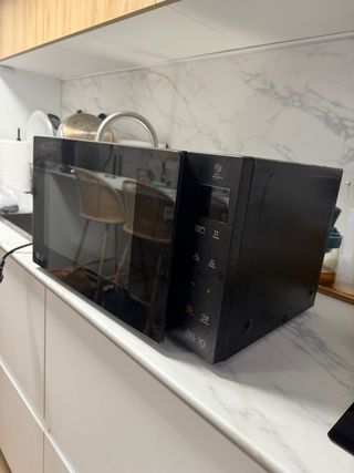 Microondas LG Negro
