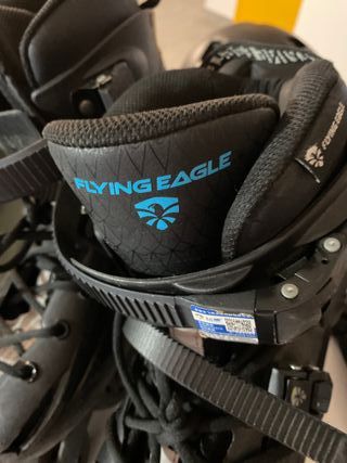 Patines en línea completos con equipo de protecció