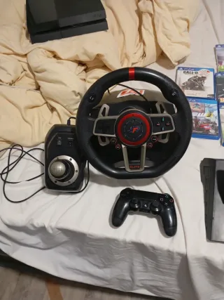 Play Station 4 i volante
