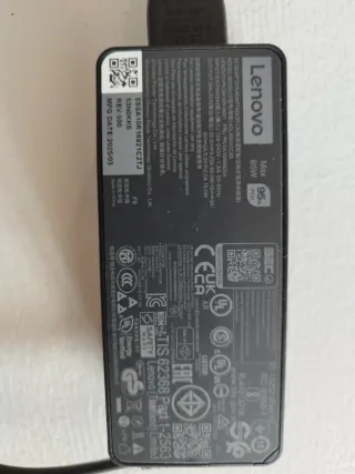 Cargador Lenovo USB-C 65W