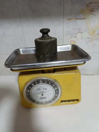 Antiguo Ponderal Bronce  2kg