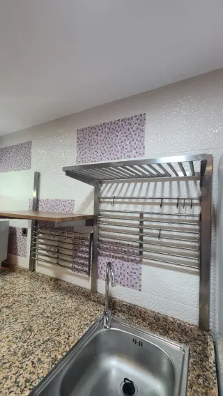 Estantería cocina acero inoxidable y madera