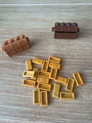 Lego Cofres y Lingotes Dorados