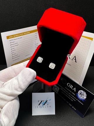 Pendientes Place Vendôme elegantes de Moissanita